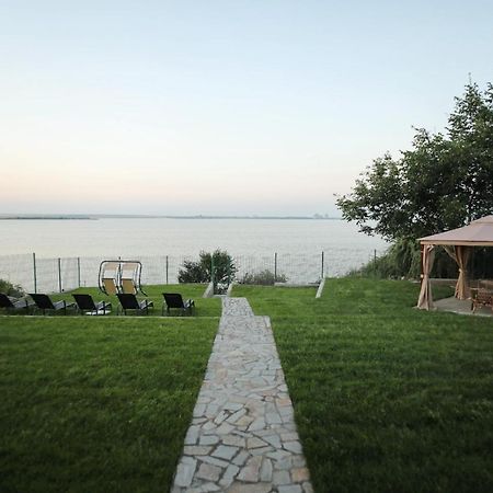 La Casute Tasaul Năvodari Exterior foto
